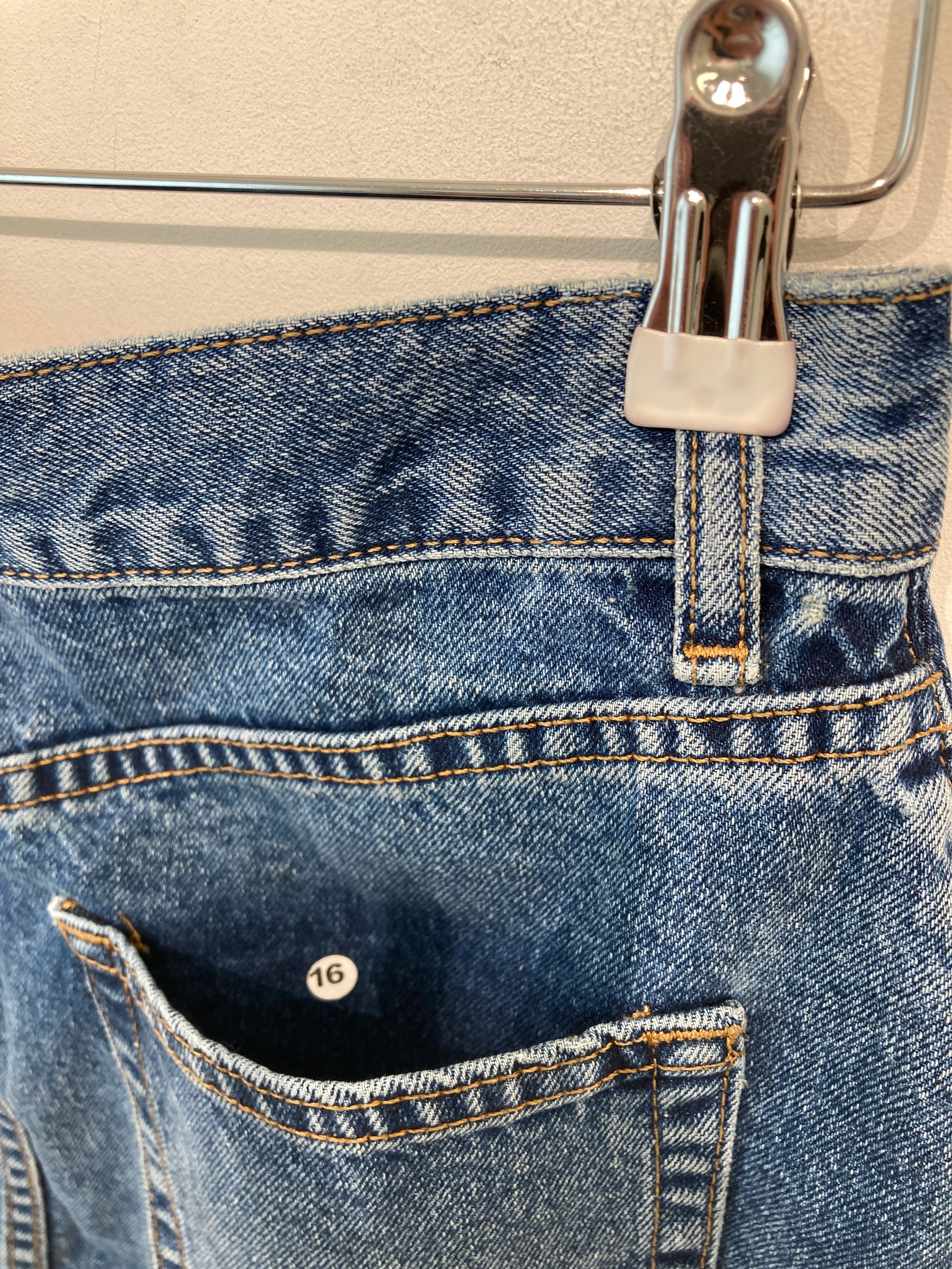Asos Nederdel